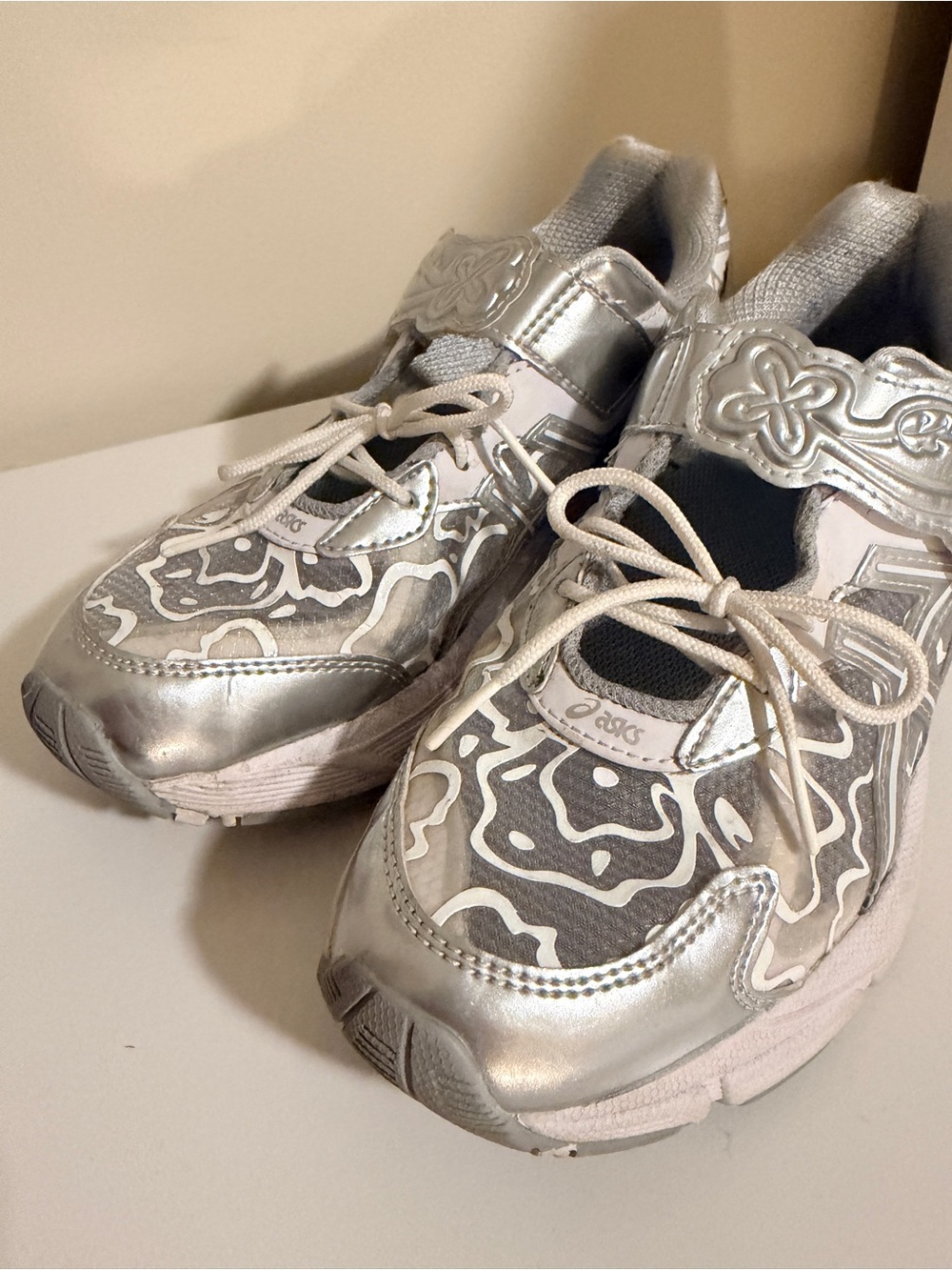 Cecilie Bahnsen x Asics - Silver Mary Janes - Picture 5 of 6